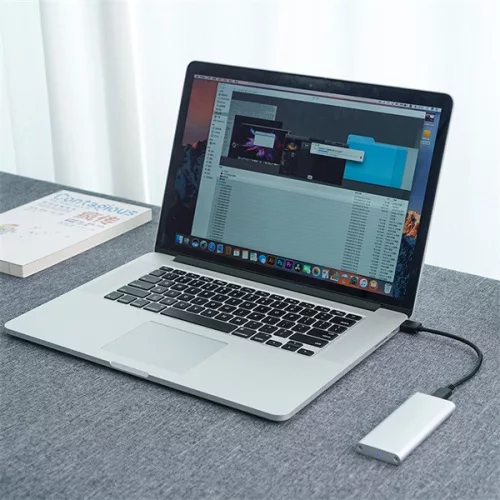 Orico Külső M.2 ház - M2G-C3-SV (M.2, USB-C 3.1, Max.: 2 TB, 5 Gbps, ezüst)