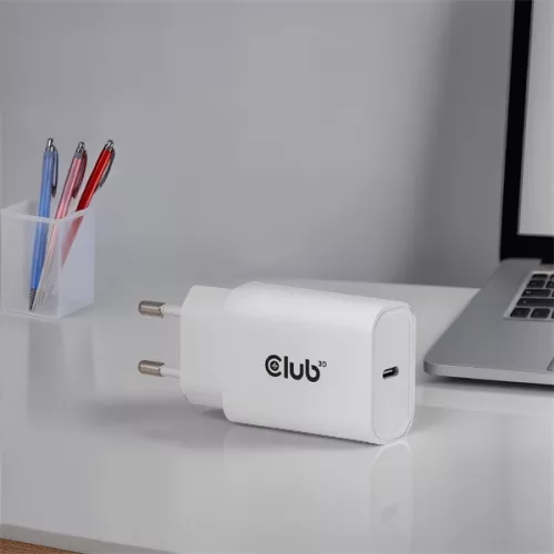 Club 3D Hálózati Adapter - CAC-3020 (2db/csomag, 30W USB-C, PD3.0, túltöltés védelem, kicsi méret, fehér)
