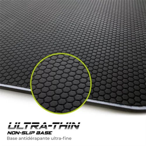 Spirit of Gamer Egérpad - Phantom (420 x 330 x 4mm; varrott szélek; üveg felület; fekete)