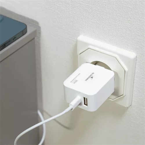 Bluestork Hálózati töltő - PW-NB-20-C (USB-C, 20W, fehér)